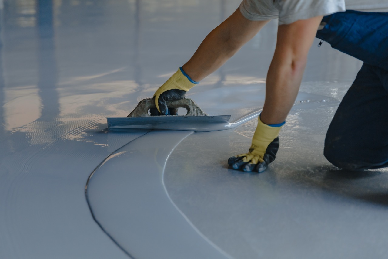 Why Commercial Epoxy Flooring is the Best Choice for High-Traffic Businesses